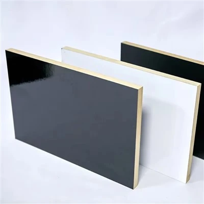 Papan Khusus Panel Pintu Matte Putih Relief 15mm